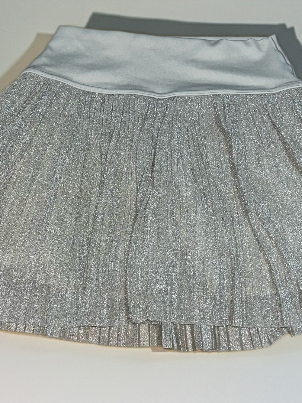 Shimmer Pleated Metallic Mini Skirt — Silver